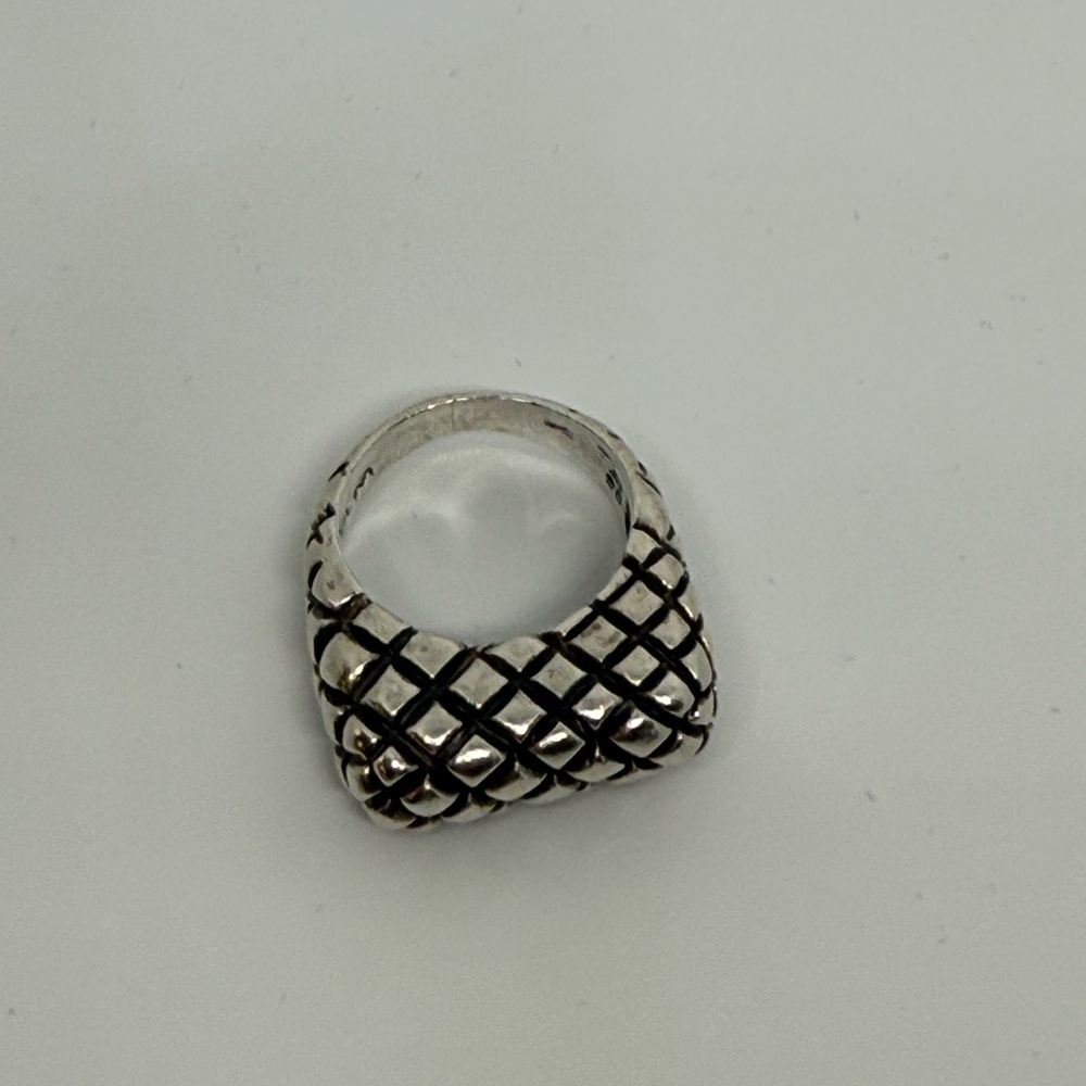 Vintage Designer Dian Malouf Sterling Silver Hatched Ring, Size 9 - Picture 5 of 9